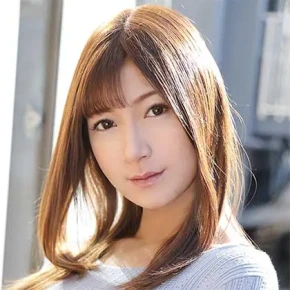 藤井レイラ